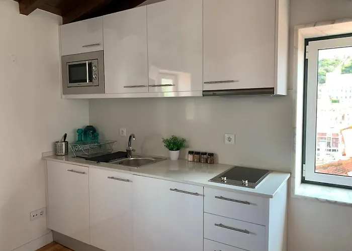 Downtown 2 Bedroom Aircon & Amazing Castle View Appartement Lissabon