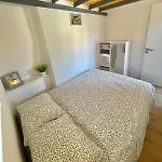 Apartament Downtown 2 Bedroom Aircon & Amazing Castle View