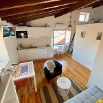 公寓 Downtown 2 Bedroom Aircon & Amazing Castle View