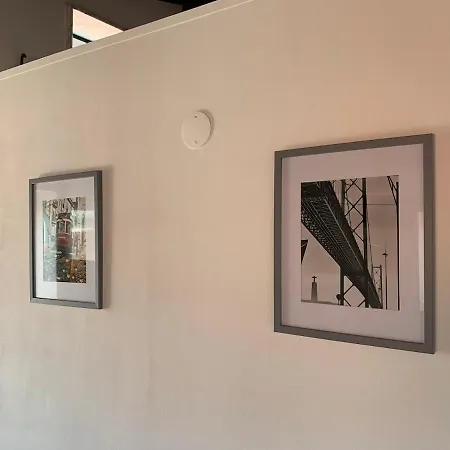 Downtown 2 Bedroom Aircon & Amazing Castle View Apartmán