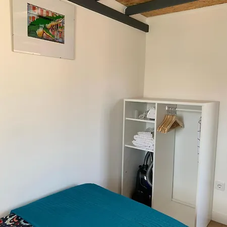 Downtown 2 Bedroom Aircon & Amazing Castle View Lisbon
